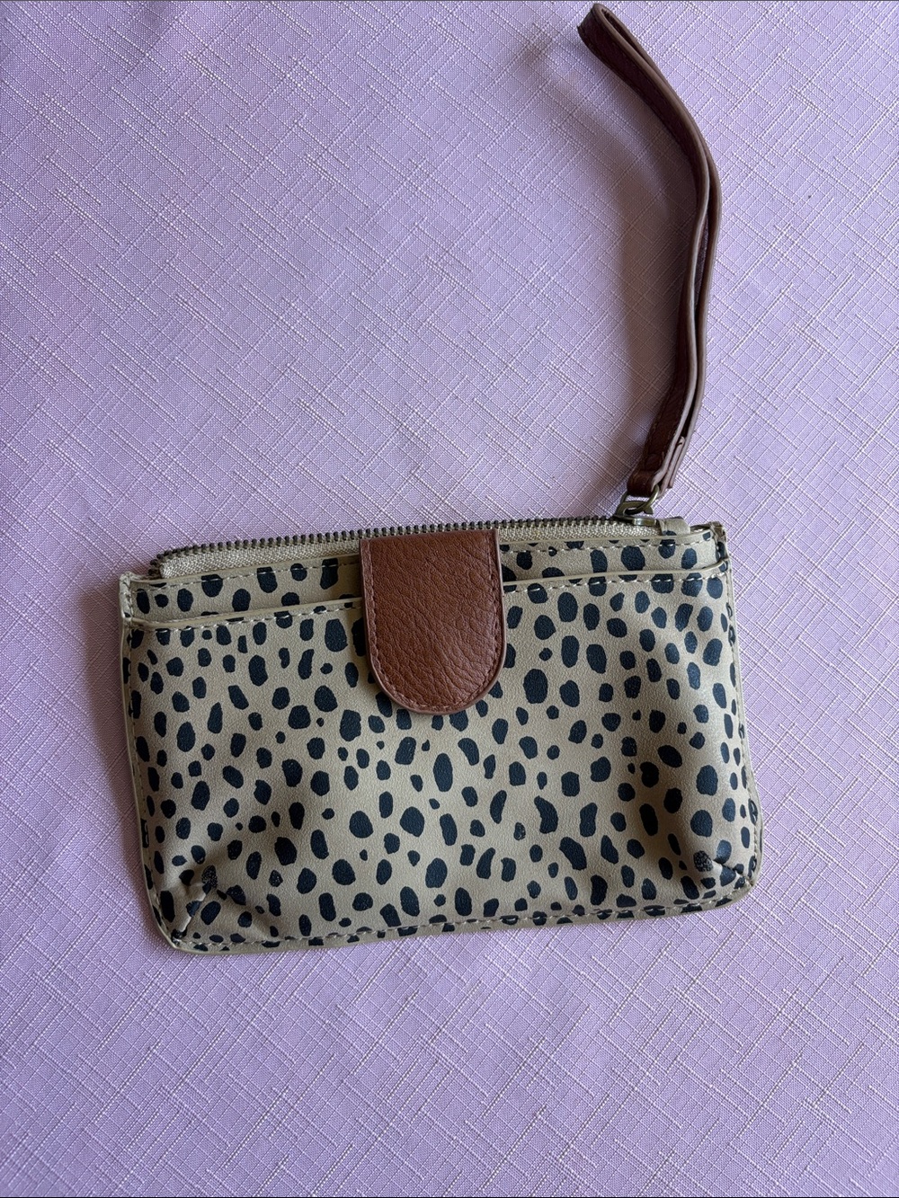 Universal Thread Beige Leopard Print Wristlet with Brown Strap